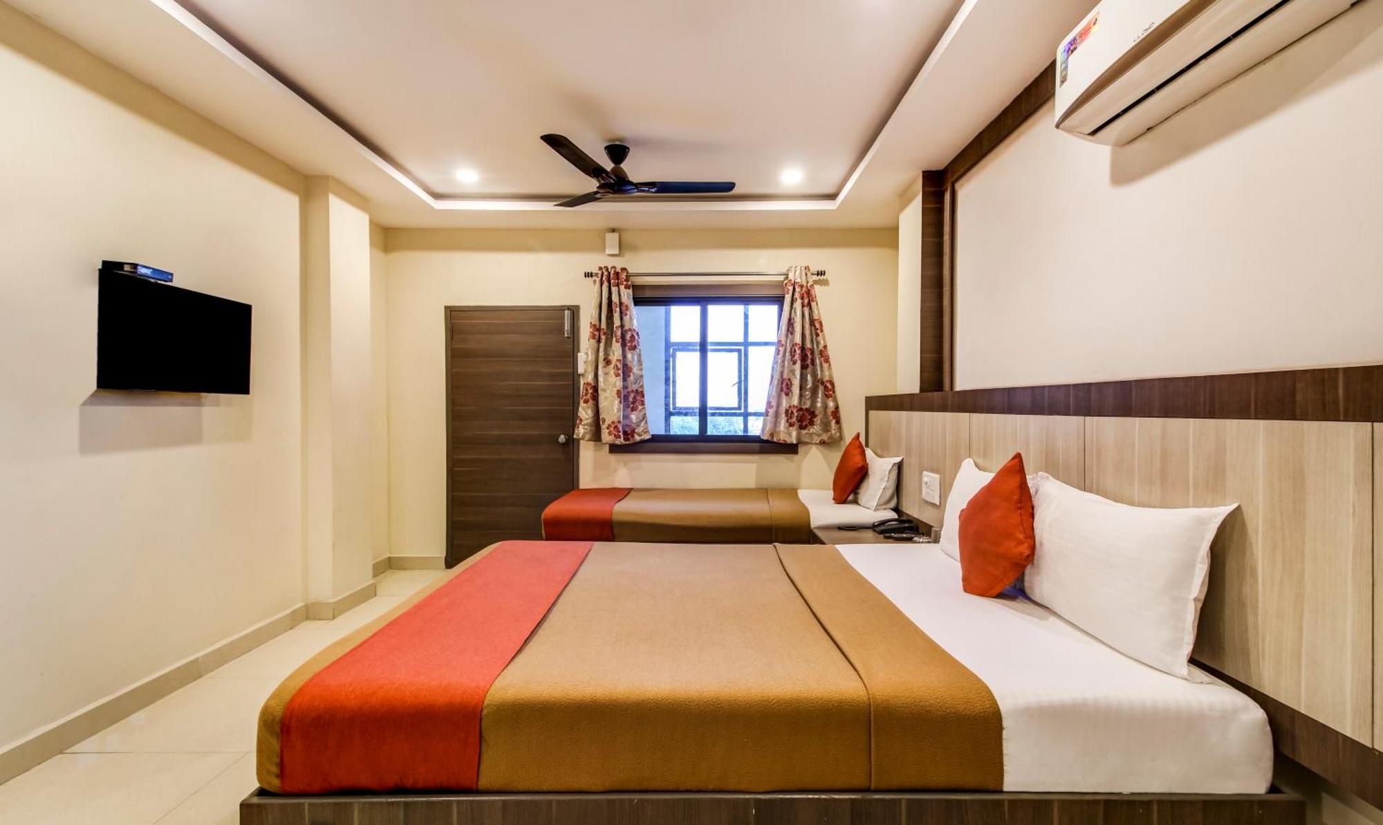 Hotel Neem Tree Hyderabad Airport Shamshabad Exterior photo