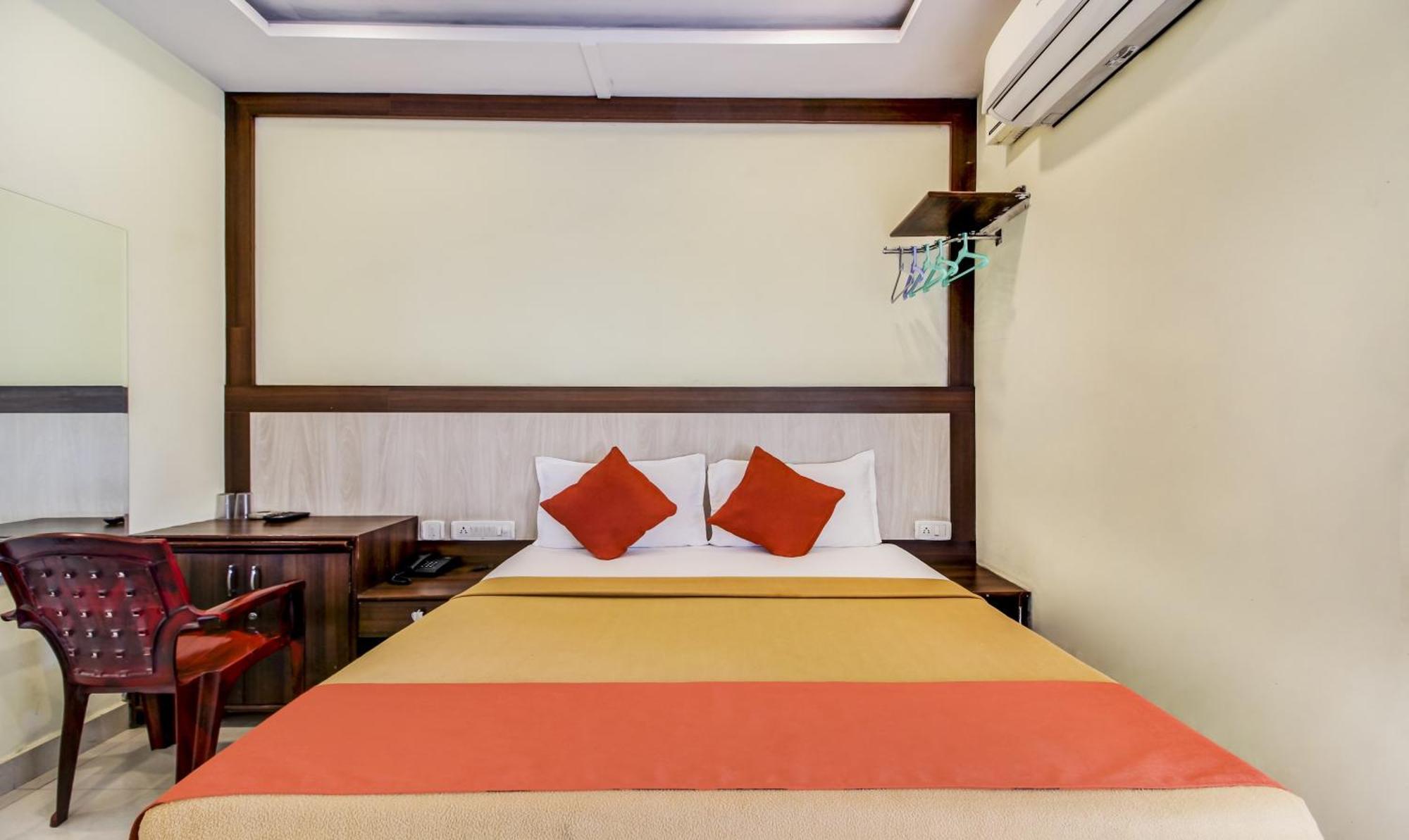Hotel Neem Tree Hyderabad Airport Shamshabad Exterior photo