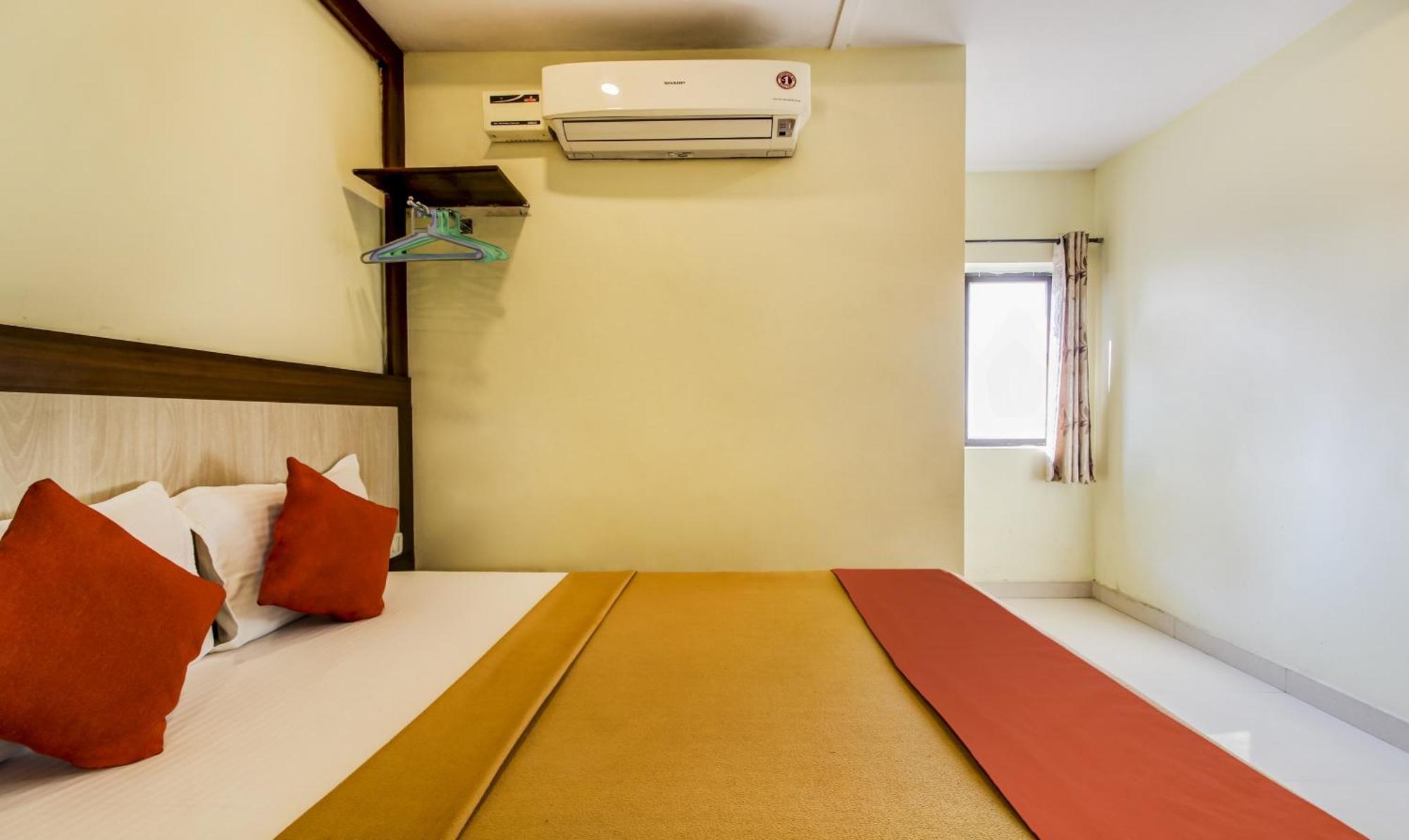 Hotel Neem Tree Hyderabad Airport Shamshabad Exterior photo