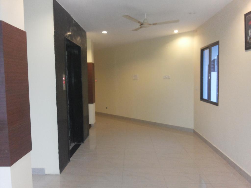 Hotel Neem Tree Hyderabad Airport Shamshabad Exterior photo